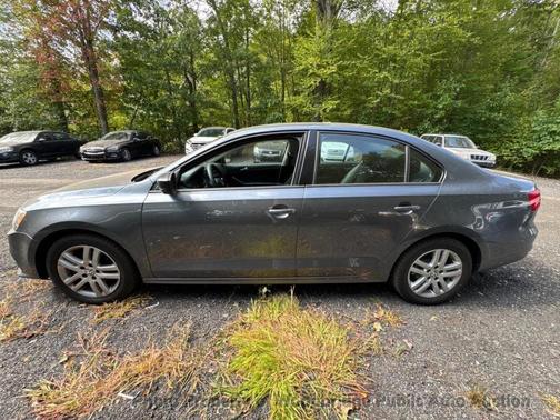 2015 Volkswagen Jetta 2.0L S