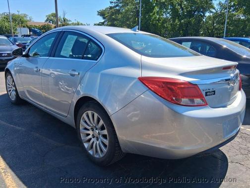 Quicksilver Metallic 2011 Buick Regal CXL
