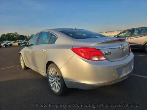 Quicksilver Metallic 2011 Buick Regal CXL