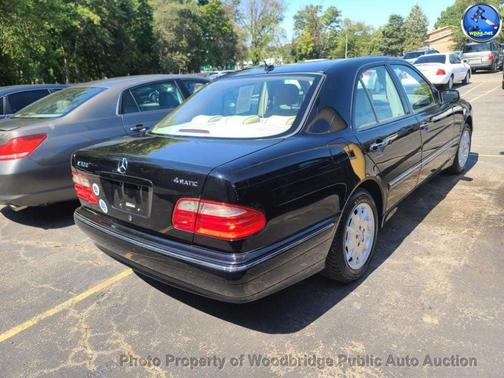 2002 Mercedes-Benz E-Class 4-Matic