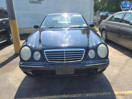 2002 Mercedes-Benz E-Class 4-Matic