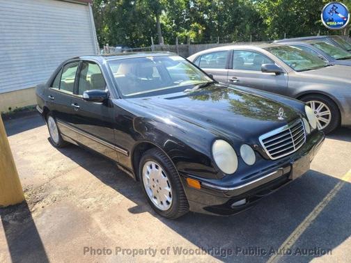 2002 Mercedes-Benz E-Class 4-Matic