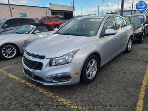 2015 Chevrolet Cruze 1LT