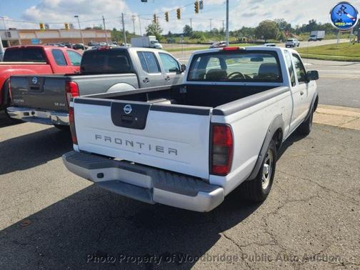 2004 Nissan Frontier XE King Cab