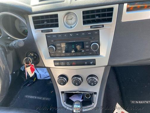 2009 Chrysler Sebring Base