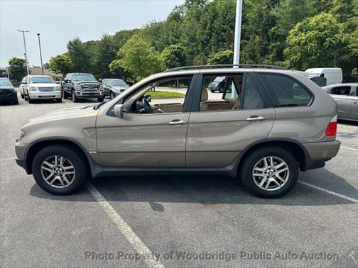 2005 BMW X5 3.0i