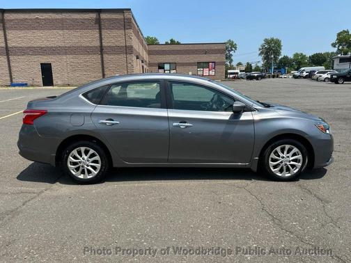 Gray 2017 Nissan Sentra SV