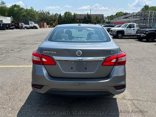 Gray 2017 Nissan Sentra SV