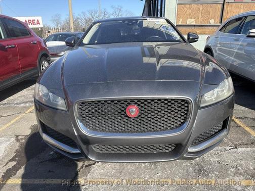 Gray 2017 Jaguar XF 35t Premium