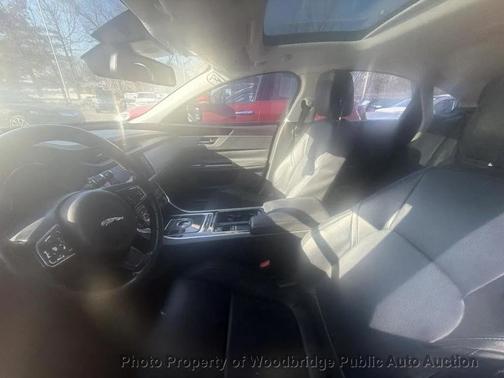 Gray 2017 Jaguar XF 35t Premium