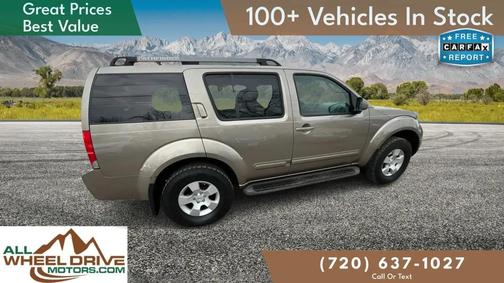 2005 Nissan Pathfinder SE