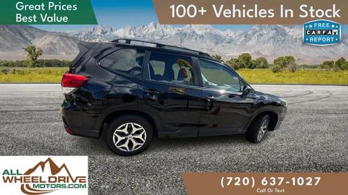 Crystal Black Silica 2022 Subaru Forester Premium