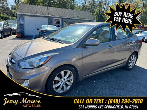 2013 Hyundai Accent GLS