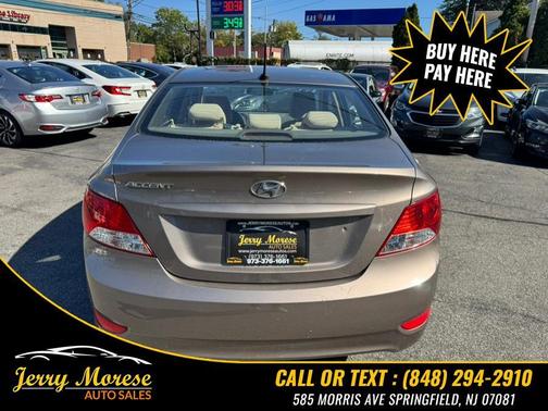 2013 Hyundai Accent GLS