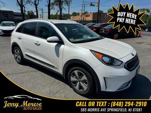 Snow White Pearl 2018 Kia Niro EX