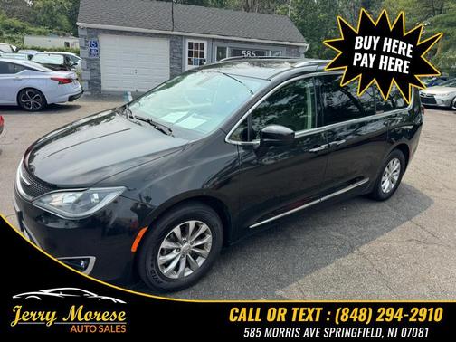 2018 Chrysler Pacifica Touring-L