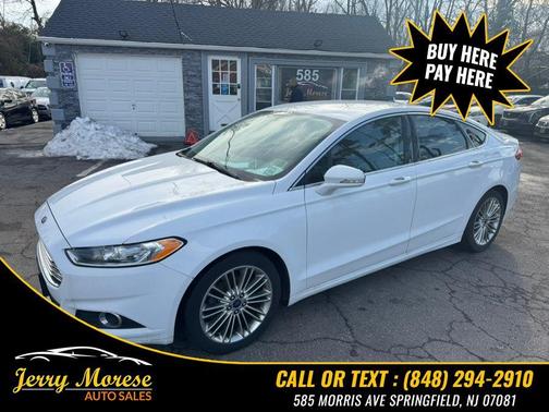 2015 Ford Fusion SE