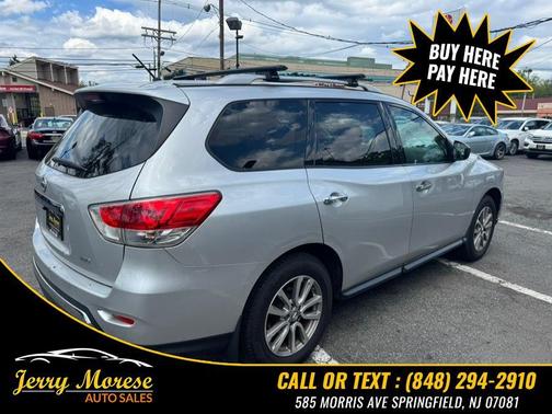 Brilliant Silver 2015 Nissan Pathfinder SL