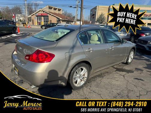 2009 INFINITI G37x Base