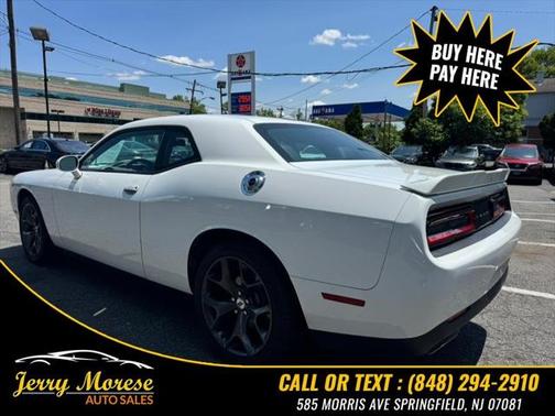 2018 Dodge Challenger SXT