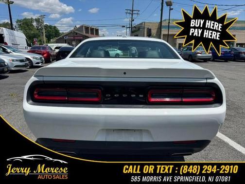 2018 Dodge Challenger SXT