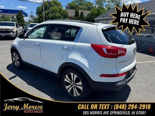 Clear White 2012 Kia Sportage EX