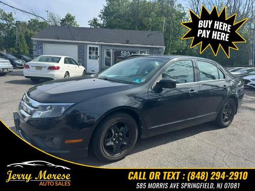 Tuxedo Black Metallic 2010 Ford Fusion SE