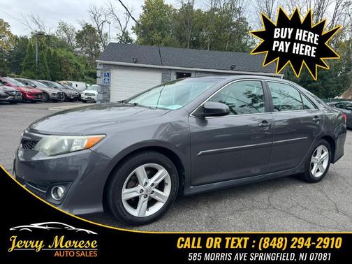 2013 Toyota Camry SE