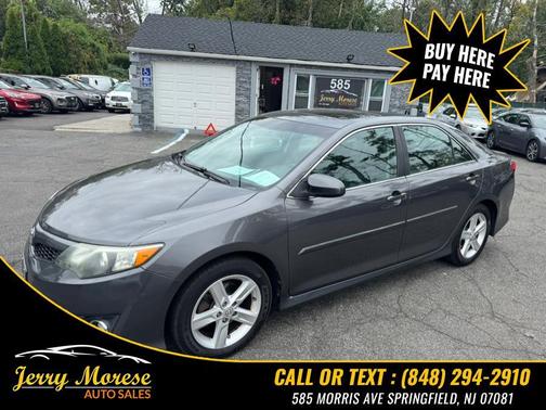 2013 Toyota Camry SE