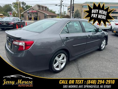 2013 Toyota Camry SE