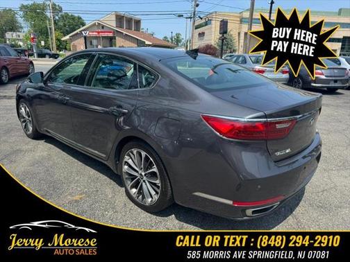 2018 Kia Cadenza Technology
