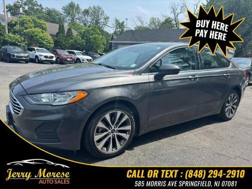 2020 Ford Fusion SE