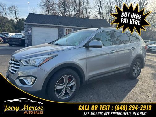 2016 Hyundai SANTA FE SE