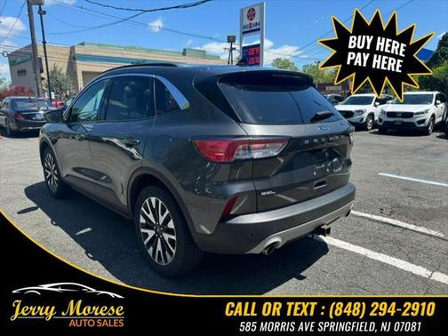 2020 Ford Escape SEL