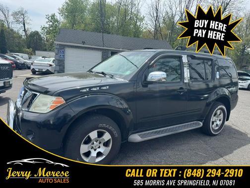Storm Grey Metallic 2008 Nissan Pathfinder SE