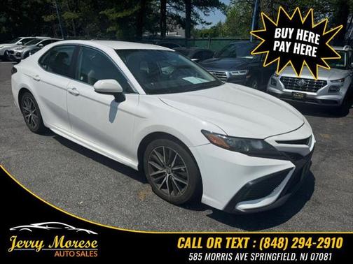 2021 Toyota Camry SE