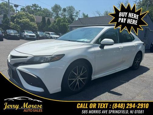 2021 Toyota Camry SE