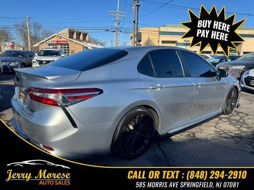 2018 Toyota Camry SE