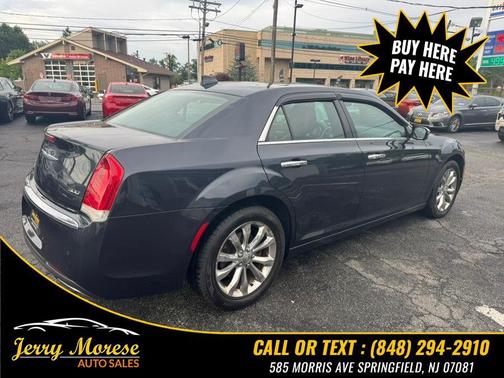 Maximum Steel Metallic Clearcoat 2018 Chrysler 300 Limited