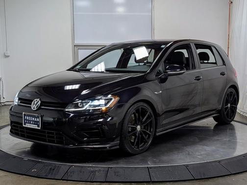 2019 Volkswagen Golf R 2.0T DSG