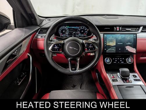 2022 Jaguar F-PACE SVR