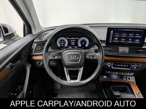 2022 Audi Q5 S line Premium Plus