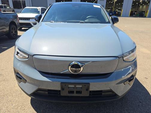 2023 Volvo C40 Recharge Pure Electric Plus