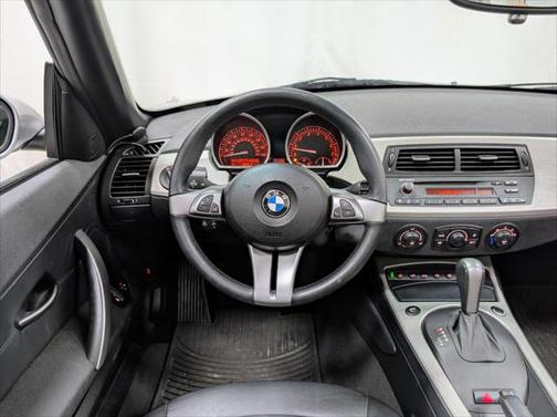 2005 BMW Z4 3.0i