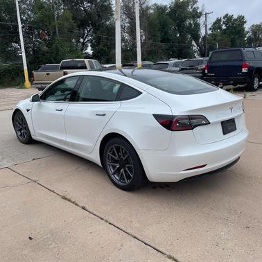 2020 Tesla Model 3 Standard Range