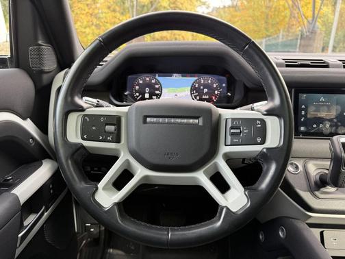 2021 Land Rover Defender 110 S