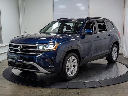 2022 Volkswagen Atlas 3.6L SE w/Technology