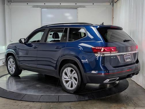2022 Volkswagen Atlas 3.6L SE w/Technology