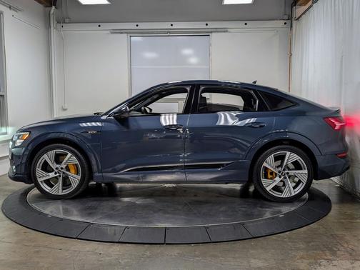 2023 Audi e-tron Sportback S line Prestige
