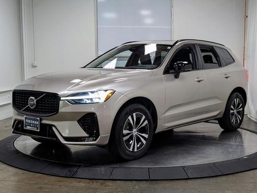 2025 Volvo XC60 Core